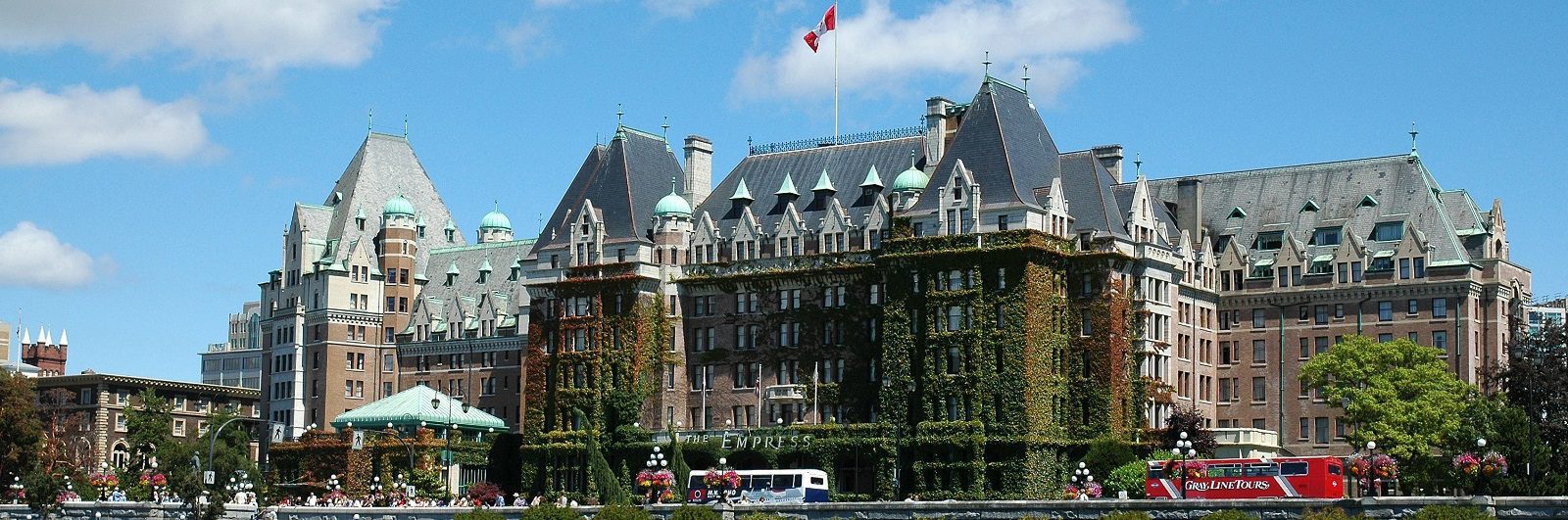 Featured image for “2021 Canadian Hotel Industry Performance”